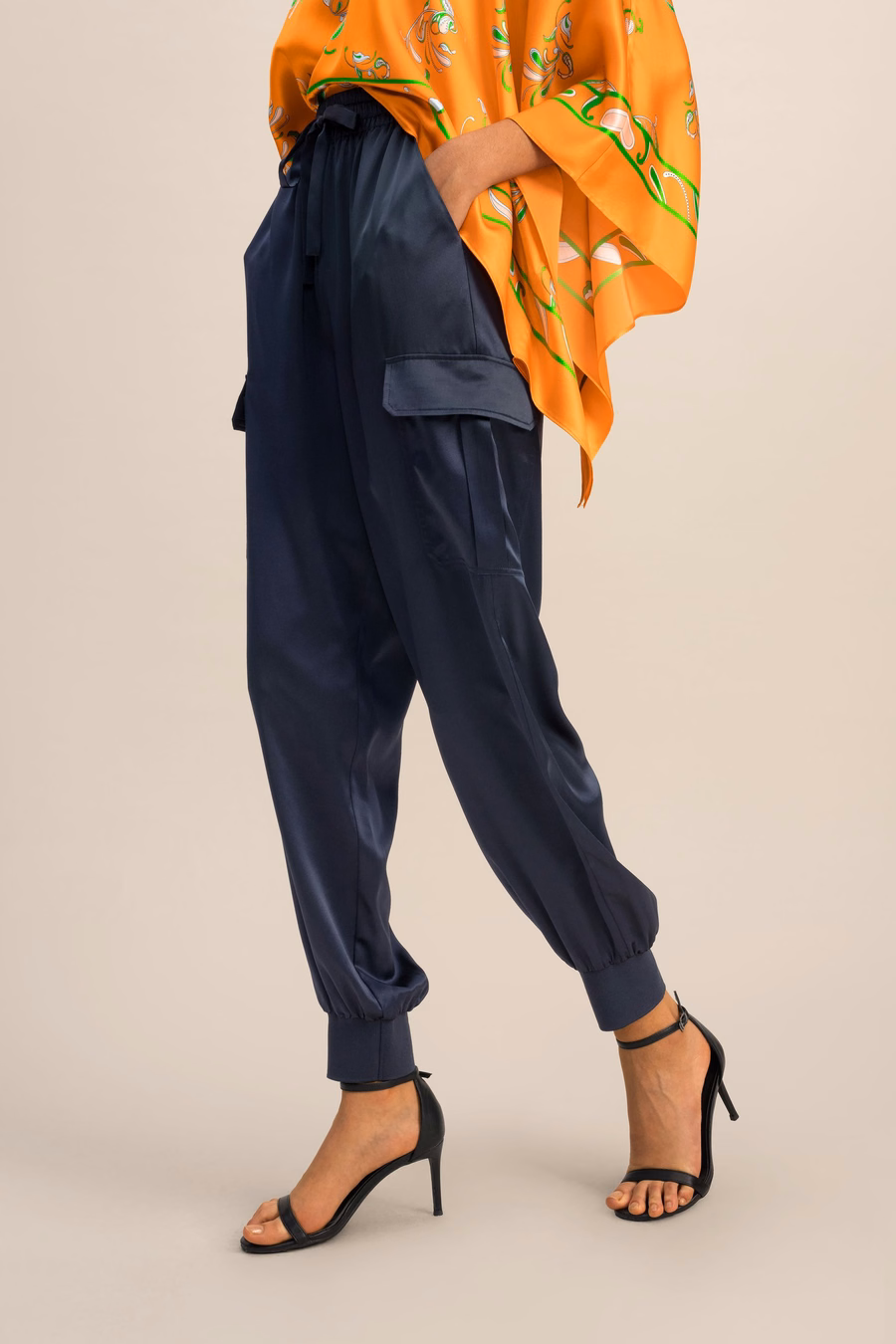 Pantalones de seda Safari