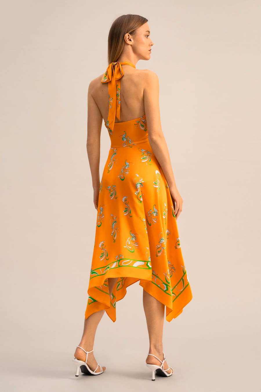 Vestido de pañuelo de primavera
