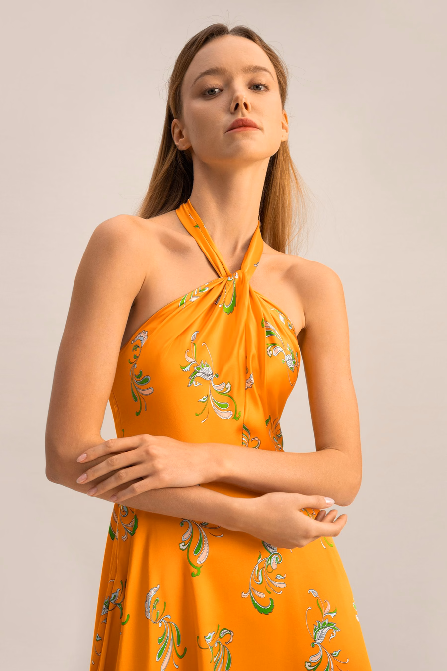 Vestido de pañuelo de primavera
