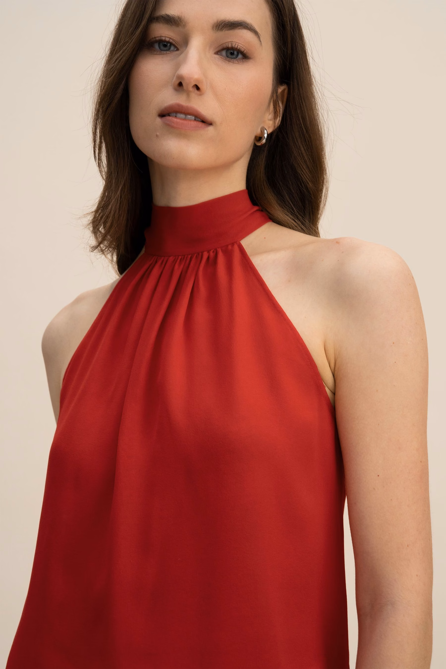 Top de Cuello Halter de Seta Georgette