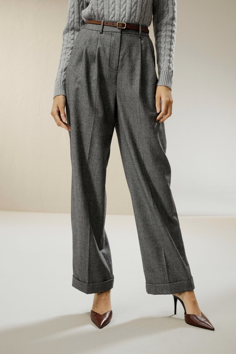 Pantalones de traje de lana con pierna ancha