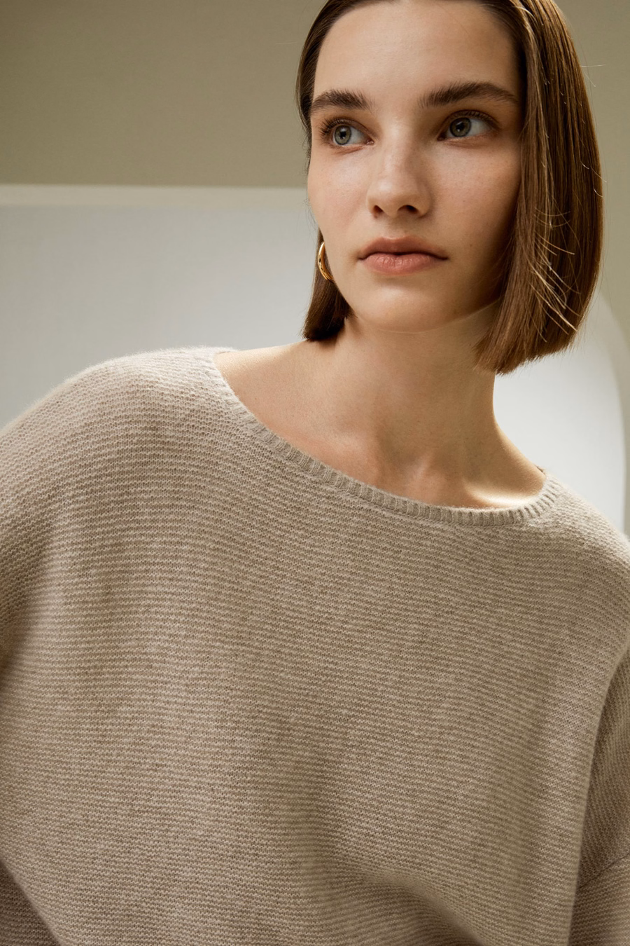 Sudadera de Mezcla de Seda y Cachemira con Corte Relajado y Hombros Caídos