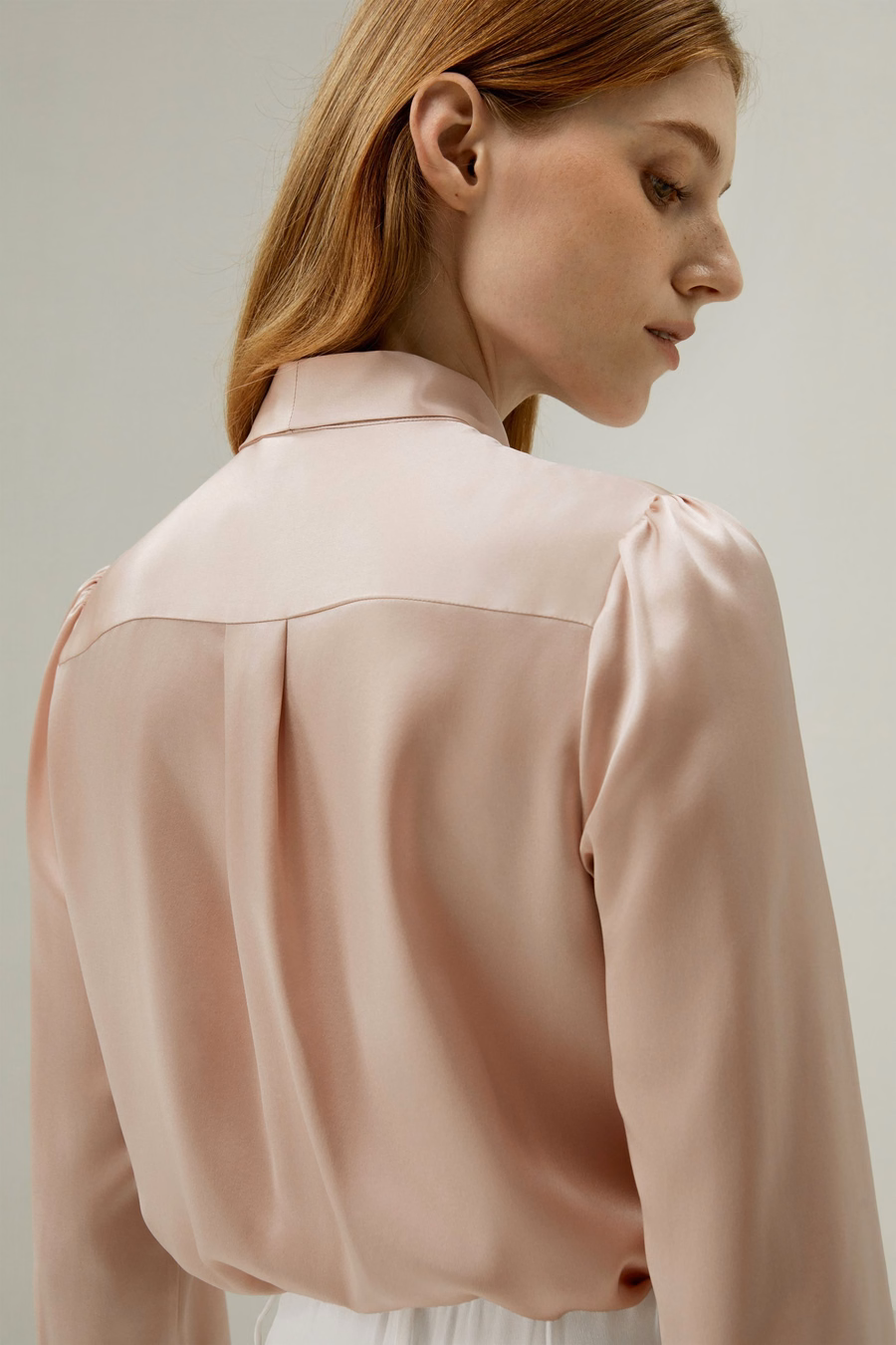 Mujer Blusa de Seda con Pajarita