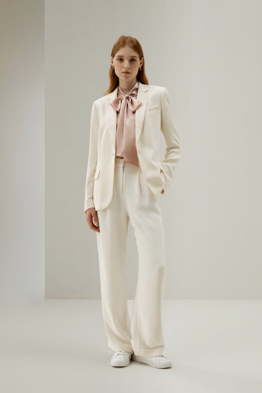 Mujer Blusa de Seda con Pajarita
