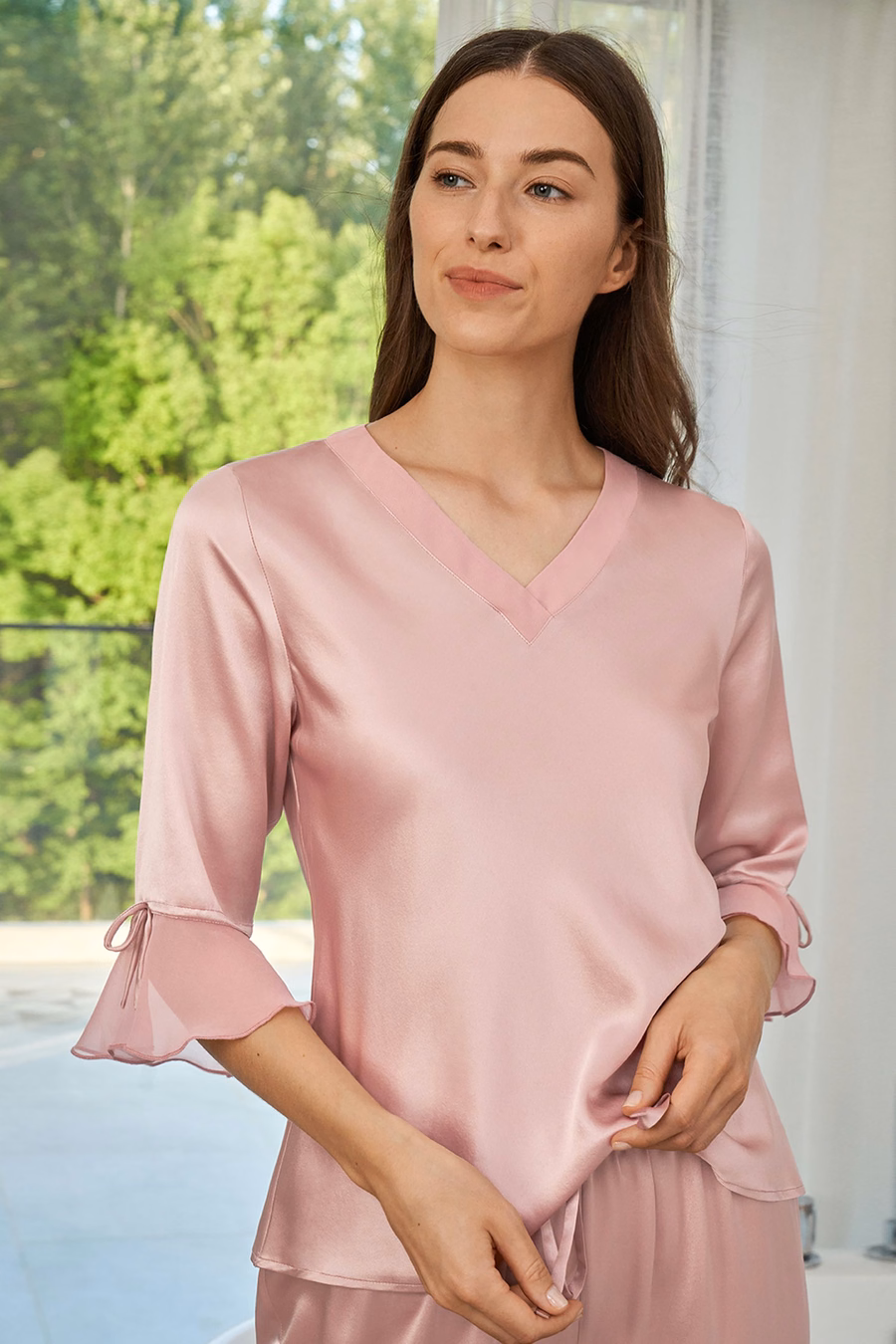 Conjunto de pijama de seda para mujeres con encaje