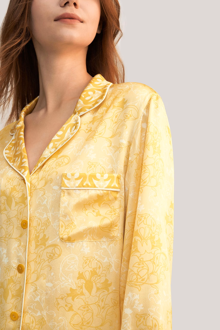 Conjunto de Pijama de Seda Golden Lily