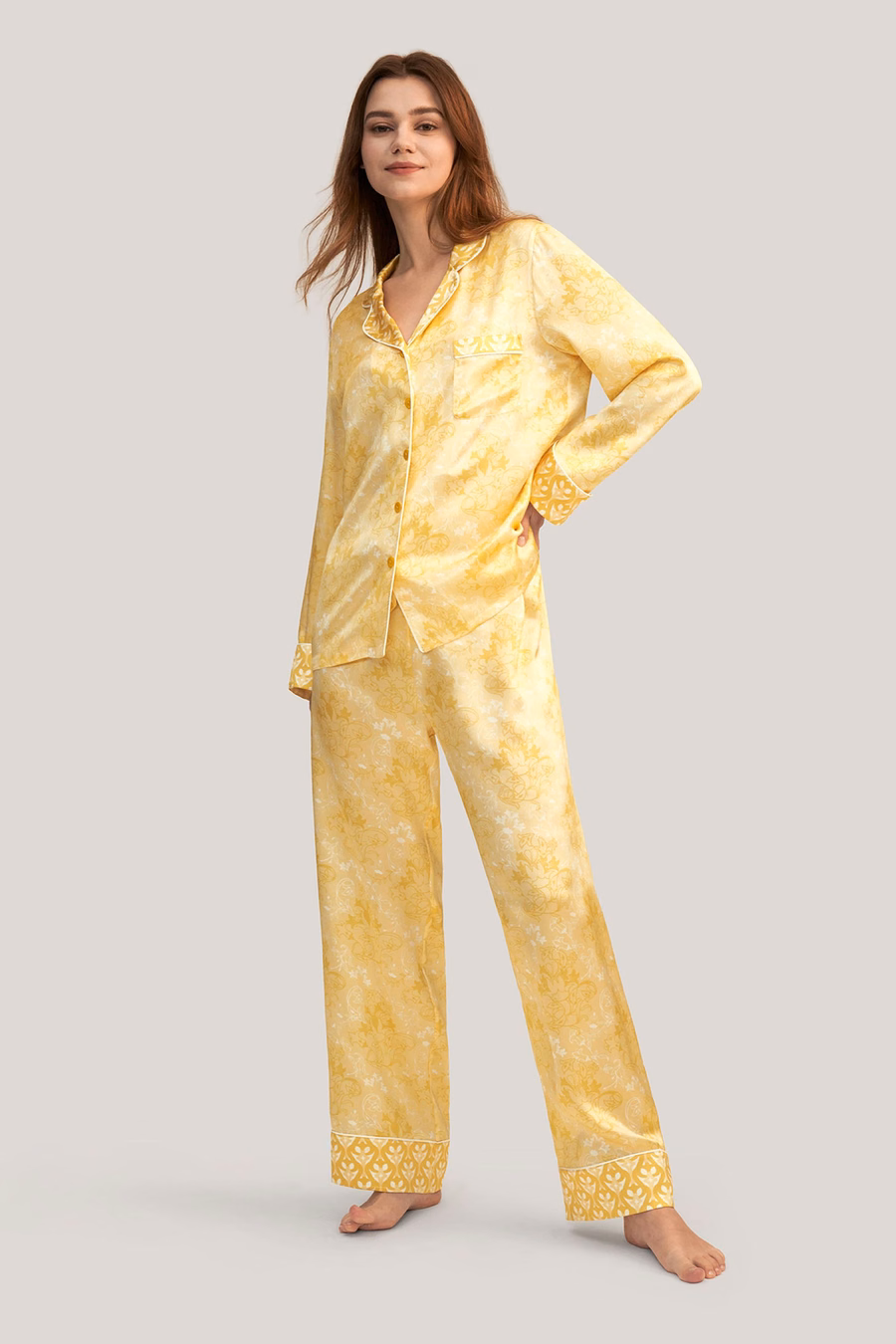 Conjunto de Pijama de Seda Golden Lily