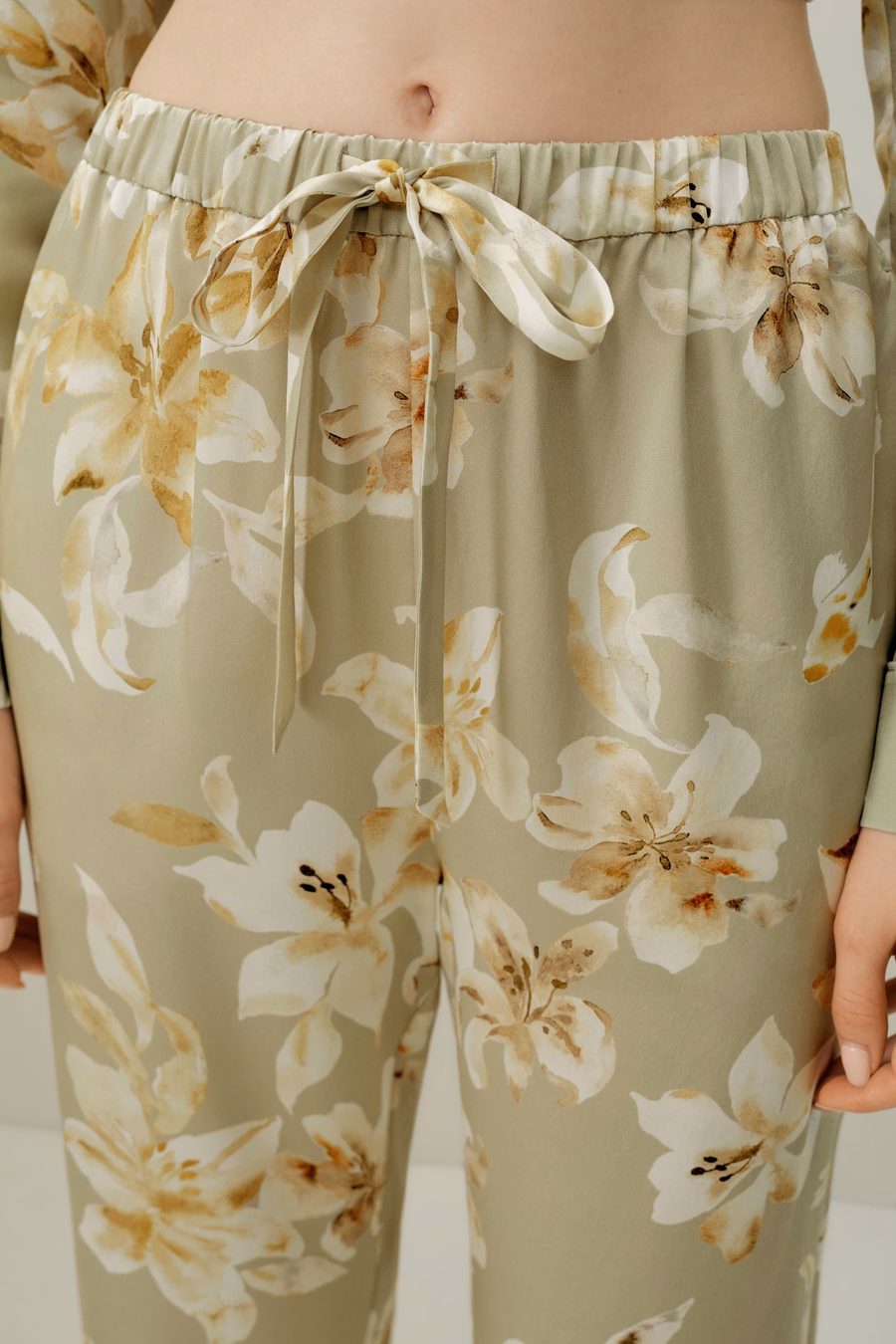 Conjunto de Pijamas Clásico de Seda del Zodiaco Piscis