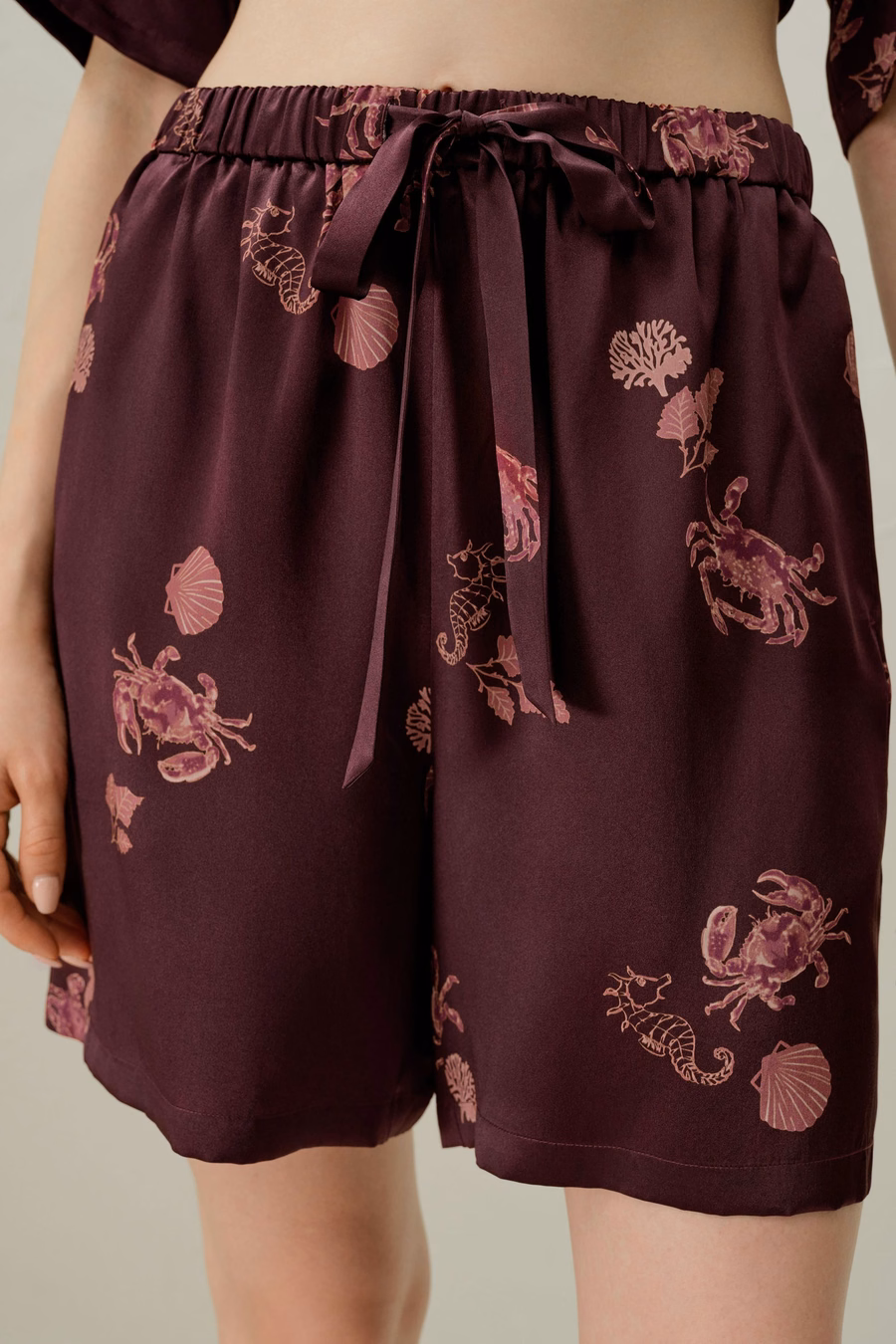 Conjunto de Pijamas Cortos de Seda del Zodiaco Cáncer
