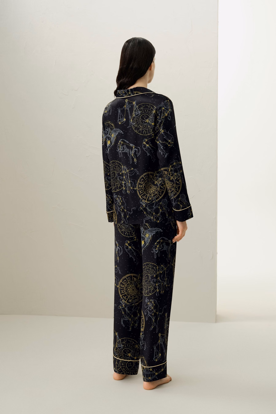 Conjunto Clásico de Pijamas de Seda del Signo Zodiacal Virgo