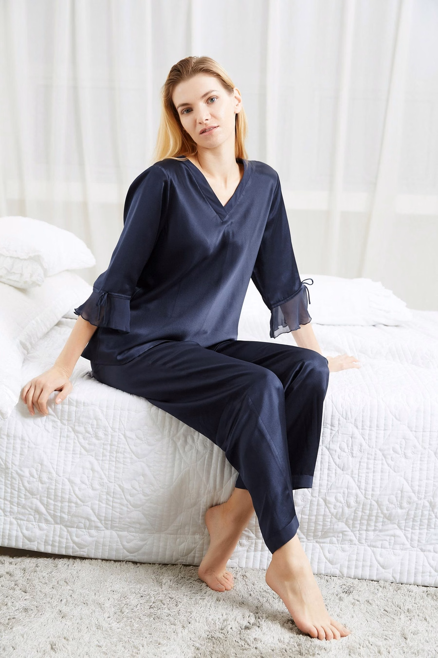 Conjunto de pijama de seda para mujeres con encaje