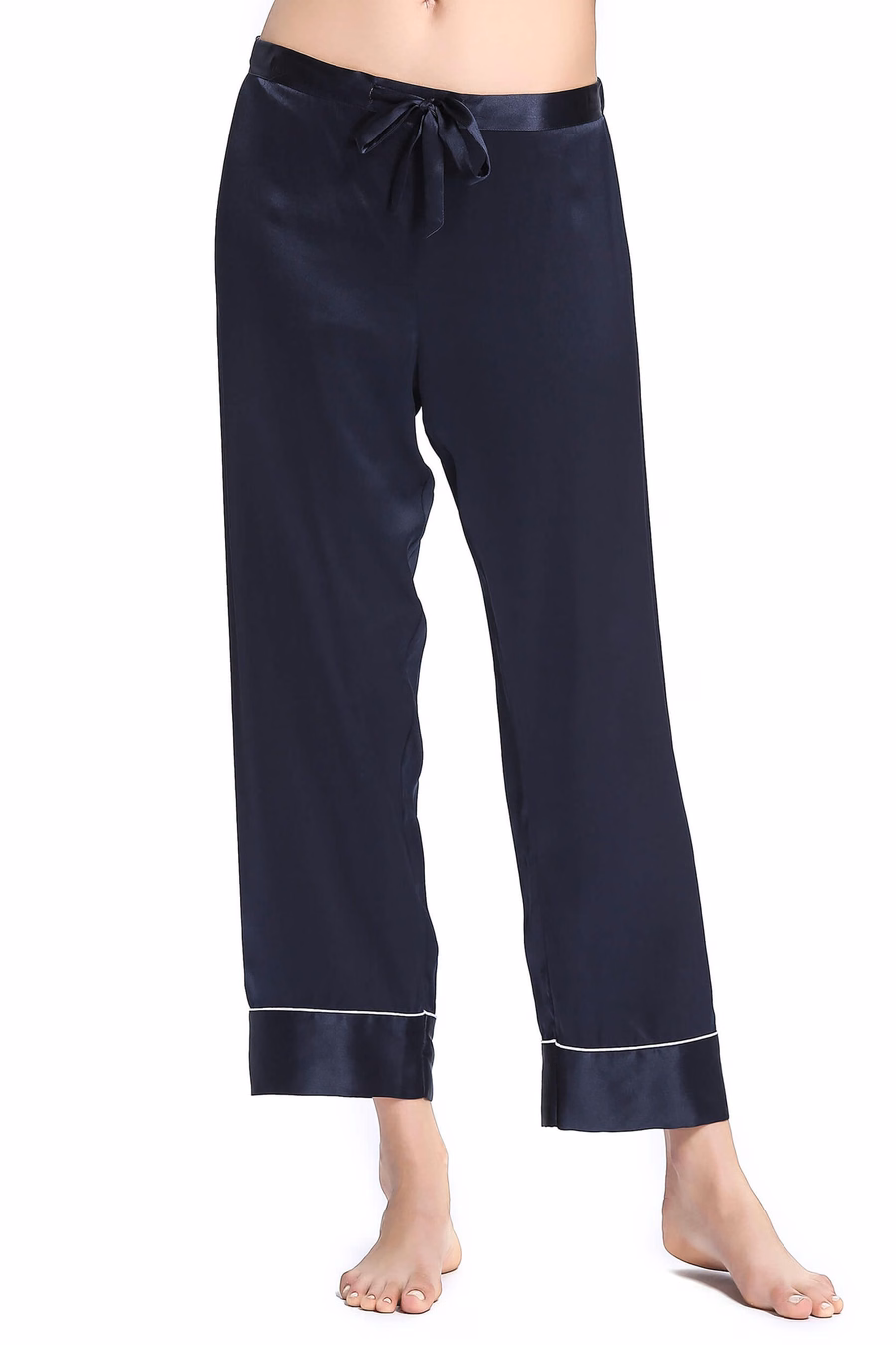 Conjunto de pijamas de seda para mujeres con trimado chic