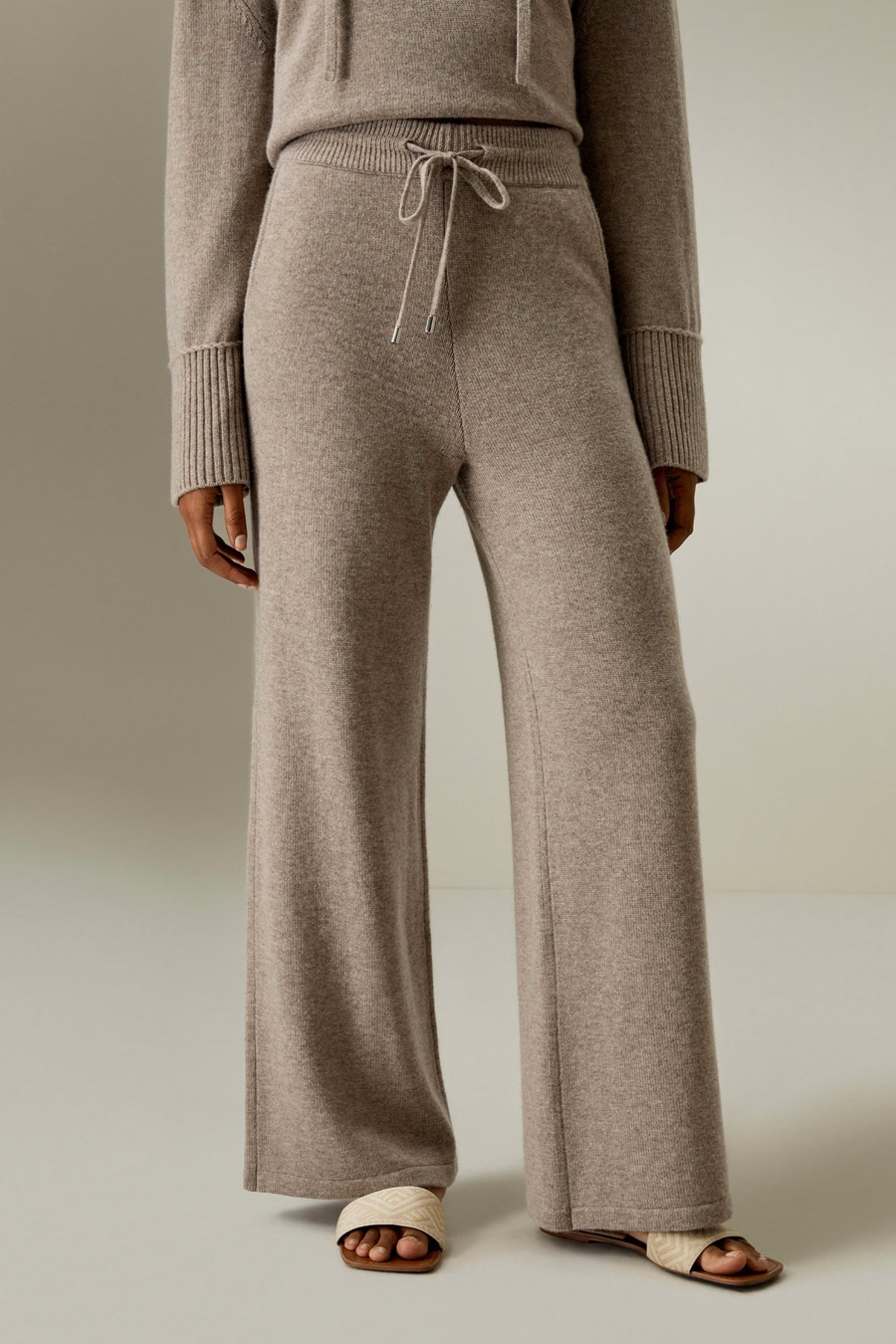 Pantalones de pierna ancha de jersey de lana Merino