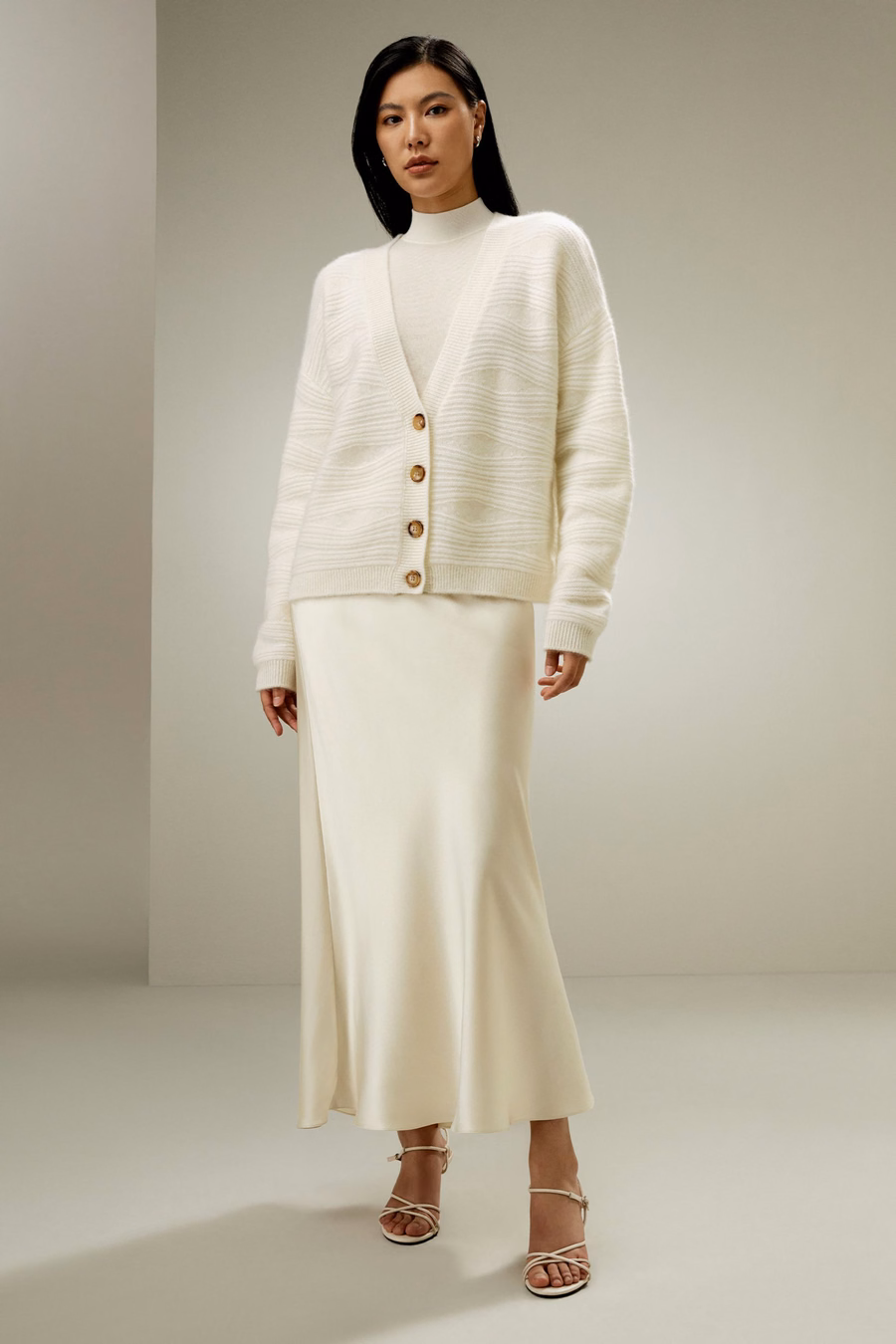 Chaqueta de cachemira con textura de ondas de agua