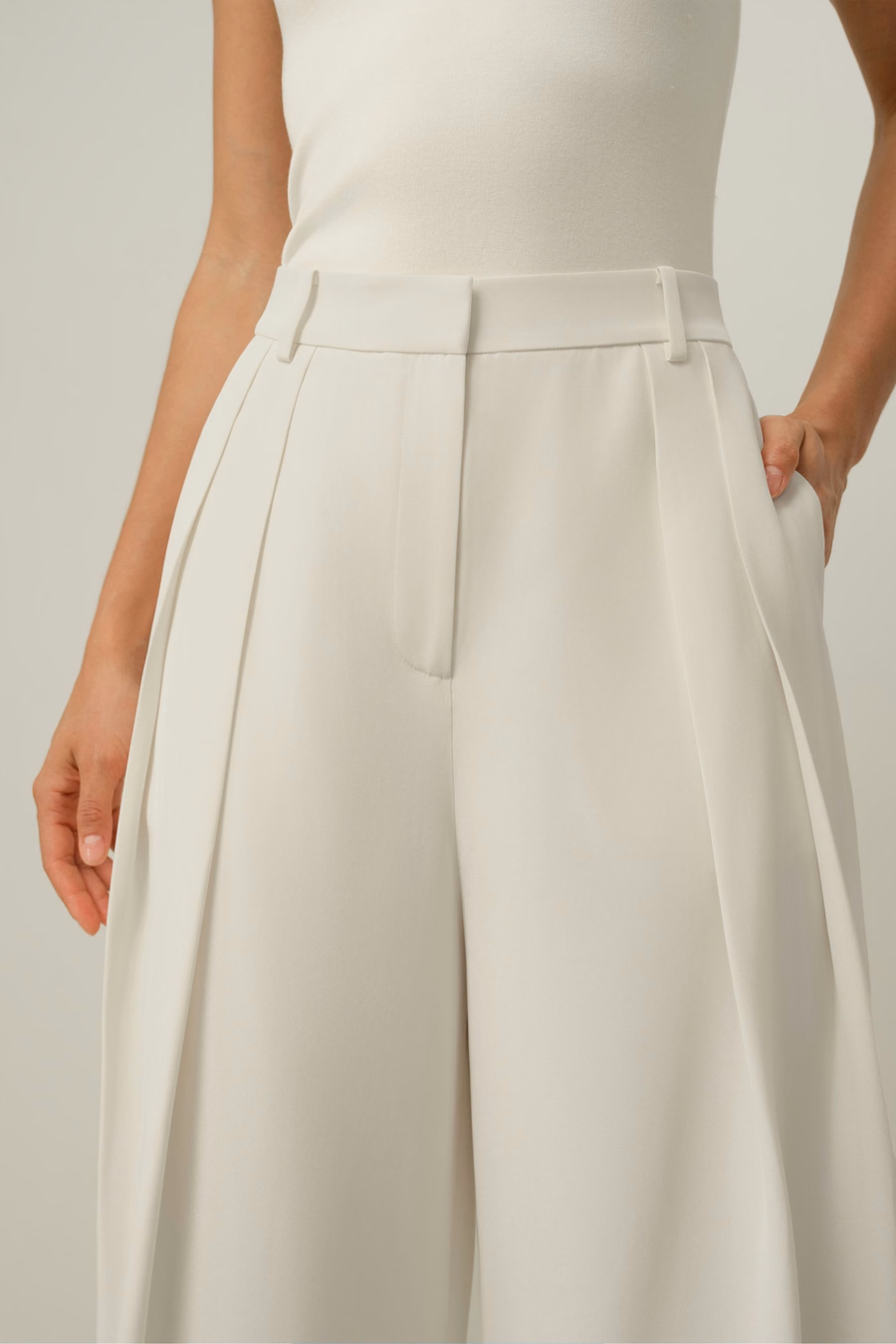 Pantalón ancho de seda crêpe