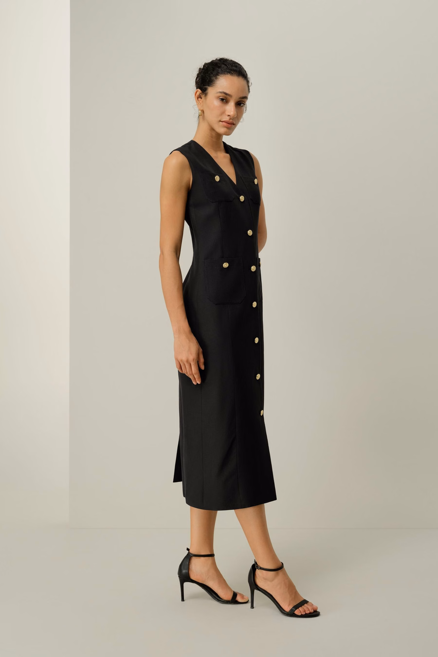 Vestido de Botón Metálico de Seda y Lino