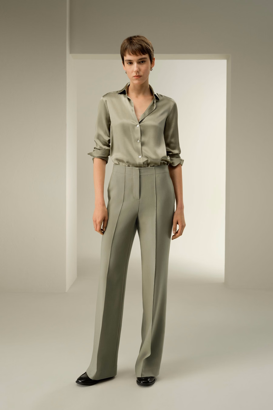 Pantalones de campana de seda y lana
