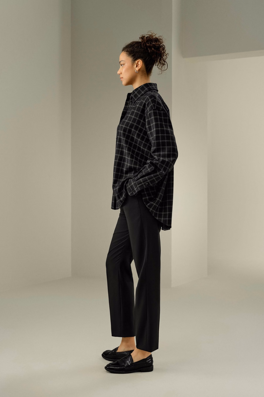 Camisa con patrón de ventana de seda y lana