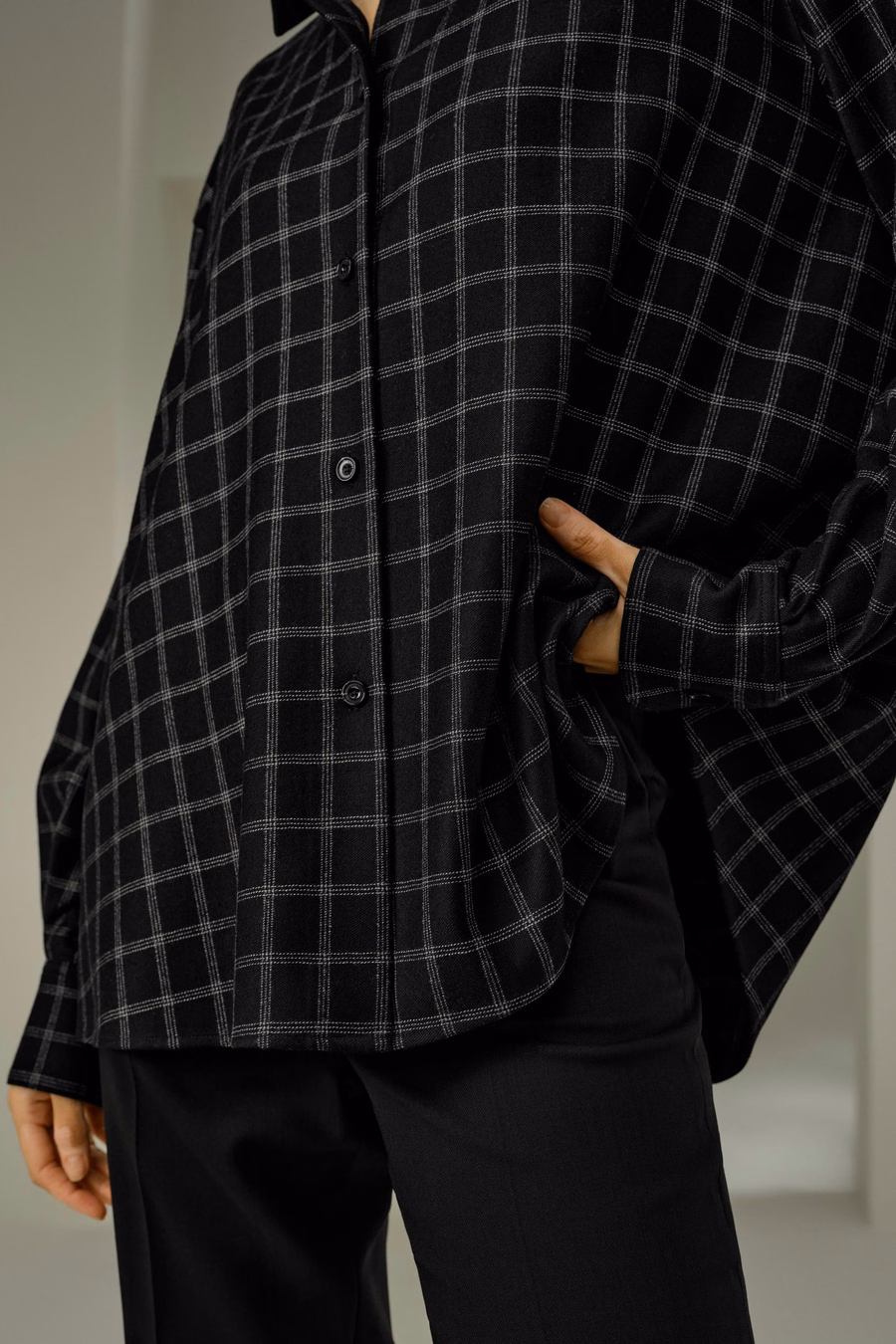 Camisa con patrón de ventana de seda y lana