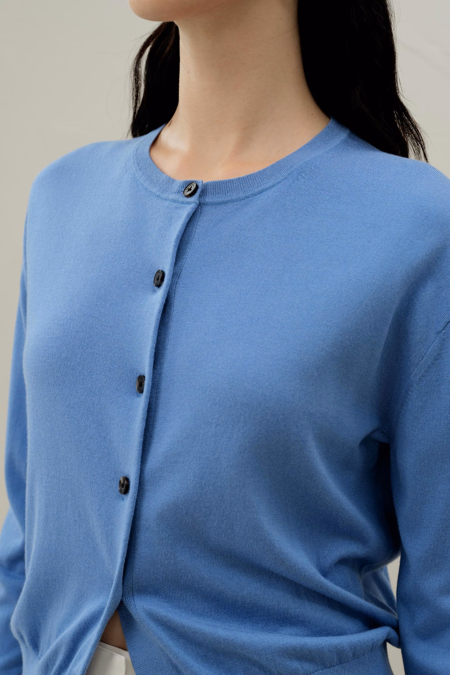 Cardigan de Seda y Cachemira de Cuello Redondo