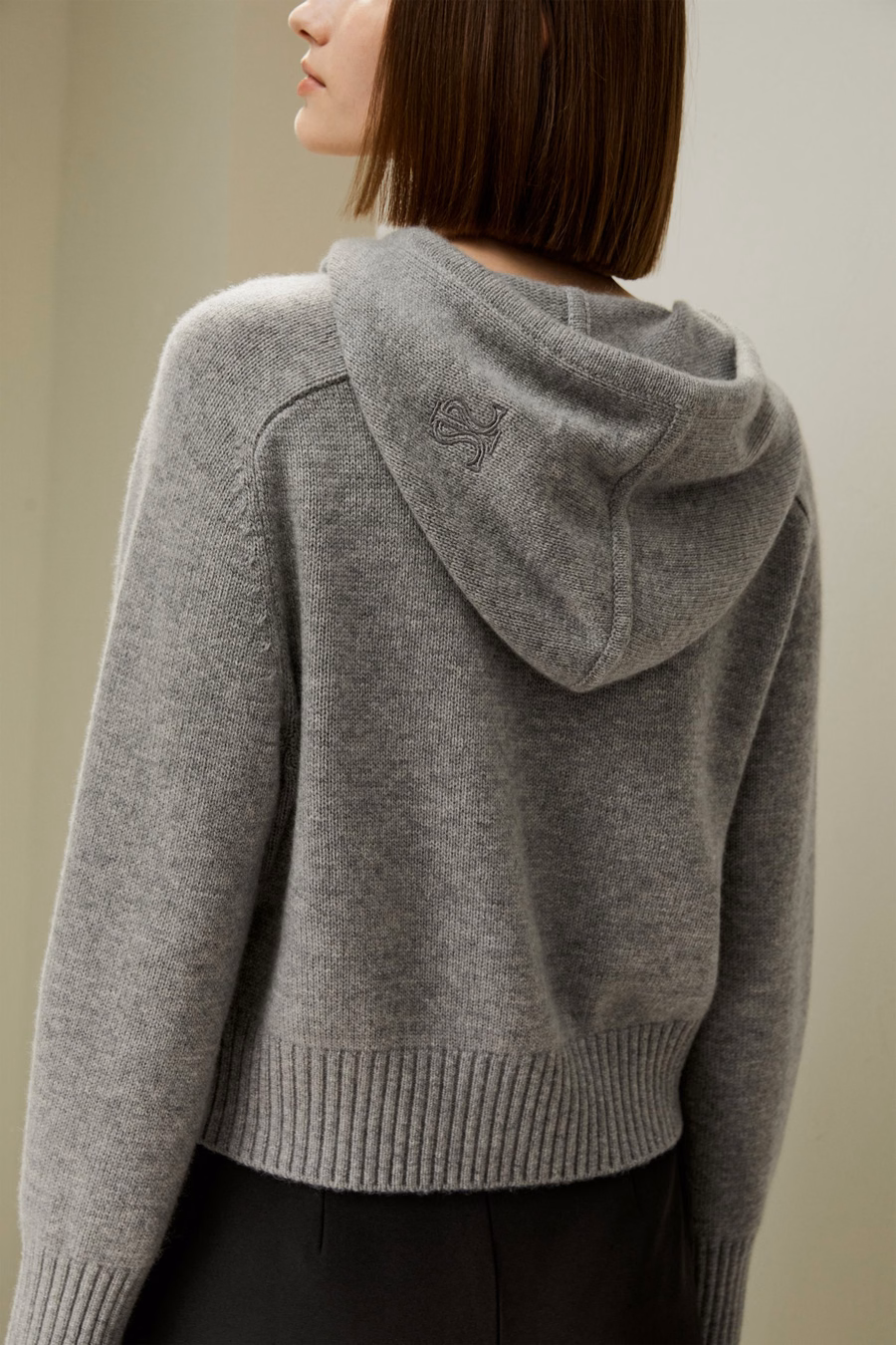 Sudadera de Lana y Cachemira con Cierre Corto