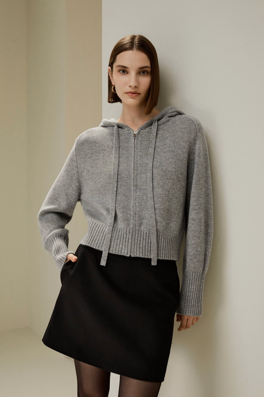 Sudadera de Lana y Cachemira con Cierre Corto