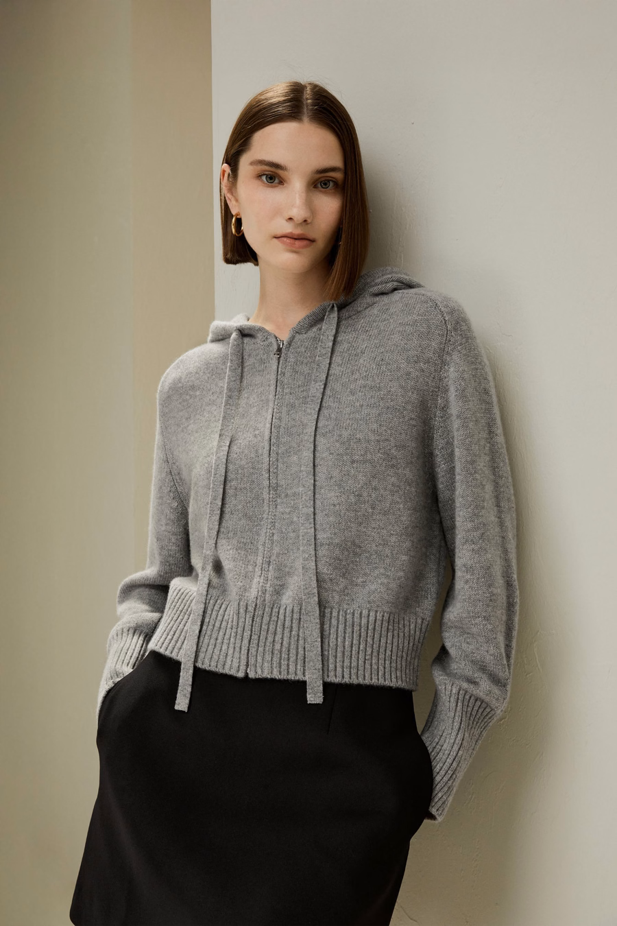 Sudadera de Lana y Cachemira con Cierre Corto