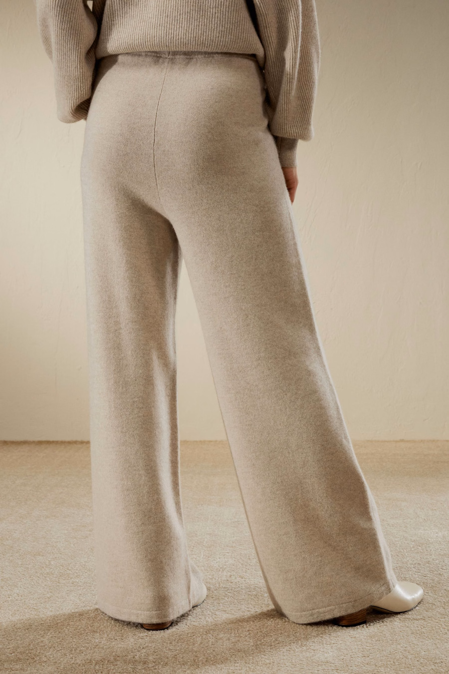 Pantalones de chándal de cashmere fluido