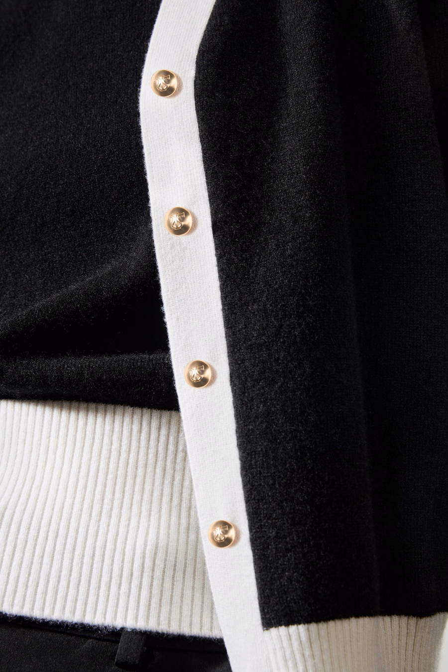Cardigan de cachemira Gemini con dobladillo en contraste