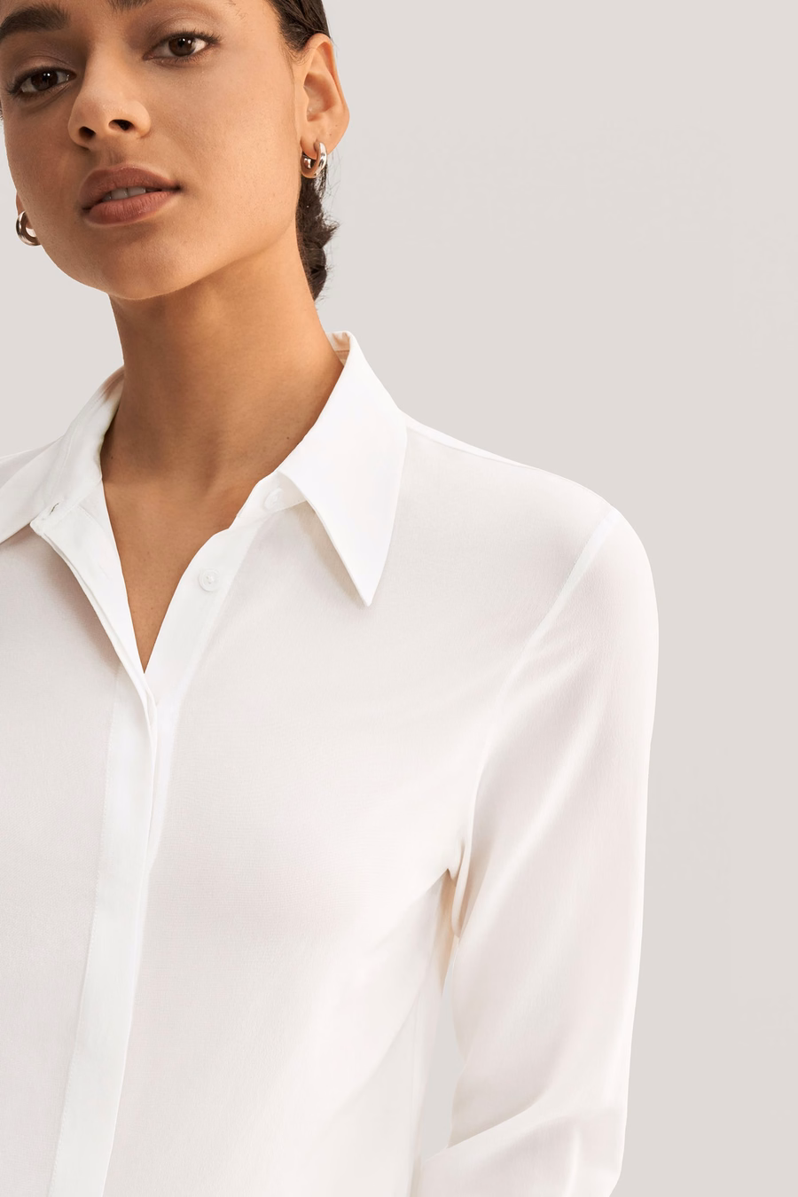 Camisa de Seda de Comodidad Clásica