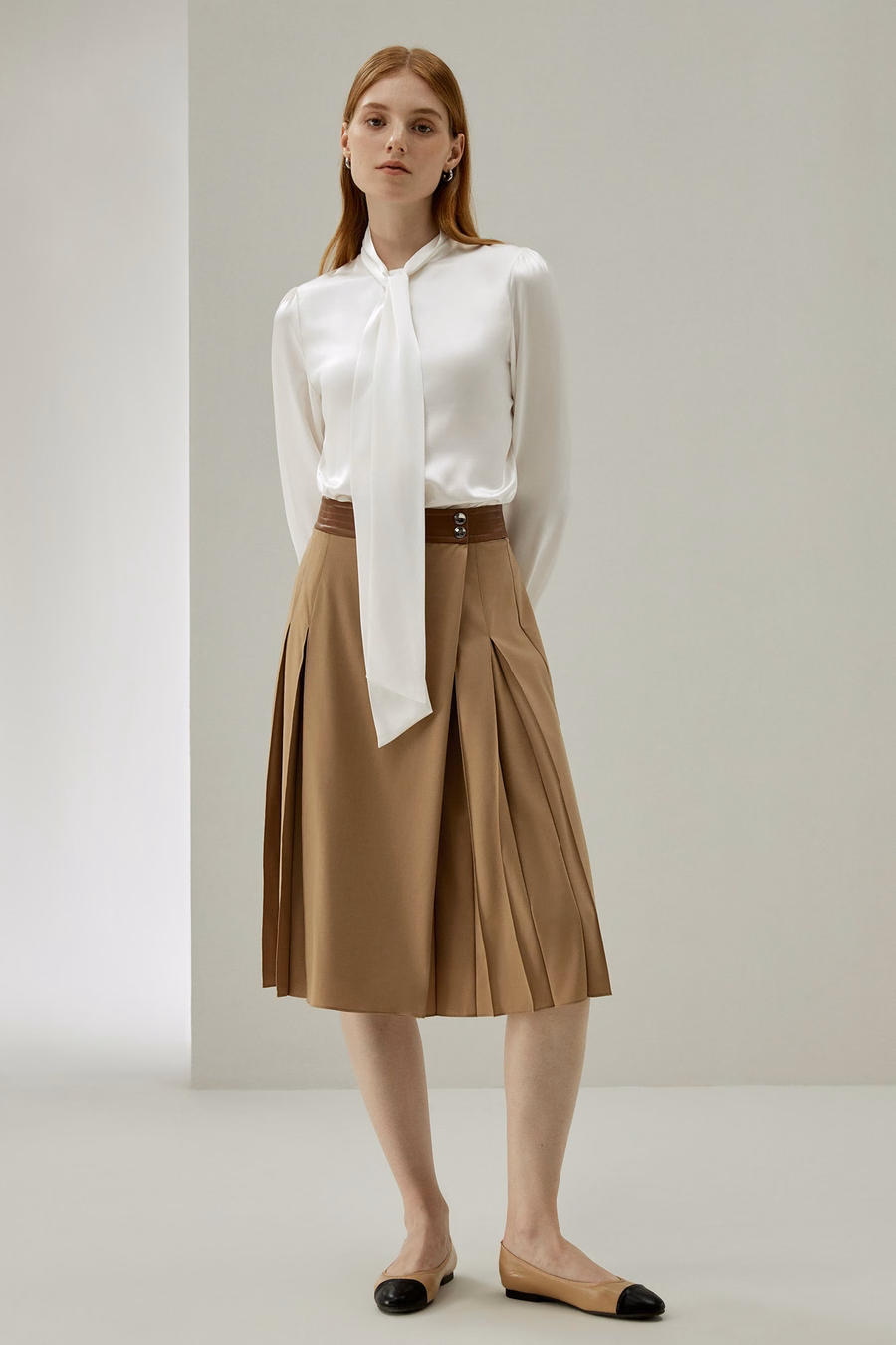 Mujer Blusa de Seda con Pajarita
