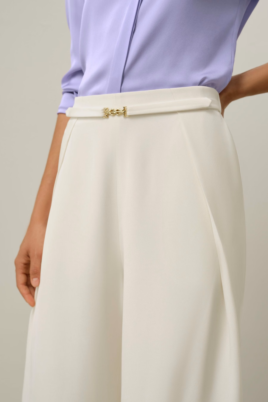 Pantalones de pierna ancha de seda pesada