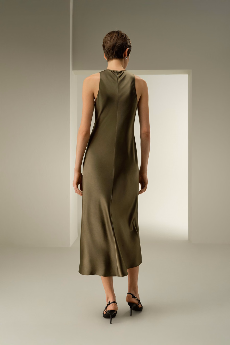 Vestido Maxi de Seda Sin Mangas
