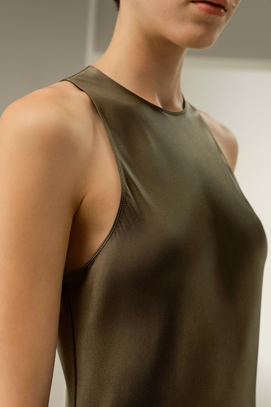 Vestido Maxi de Seda Sin Mangas