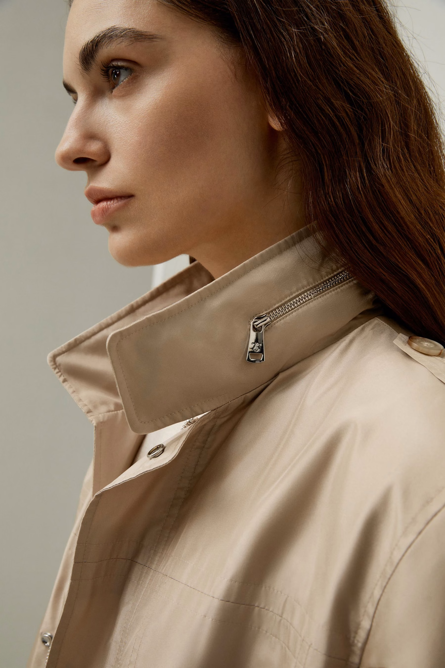Chaqueta de utilidad moderna y resistente al agua