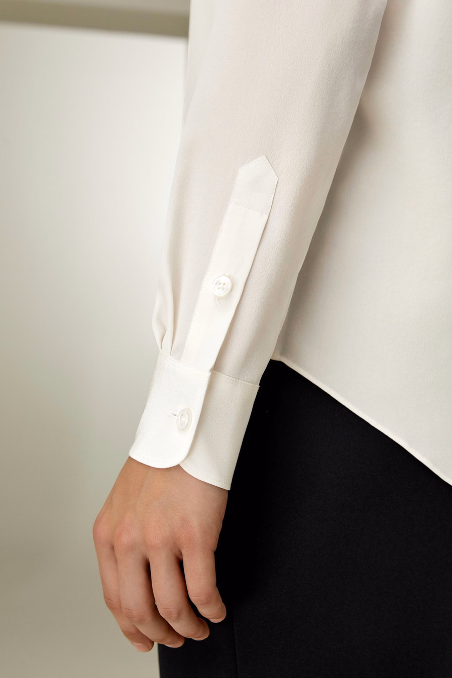 Blusa con Lazo de Seda