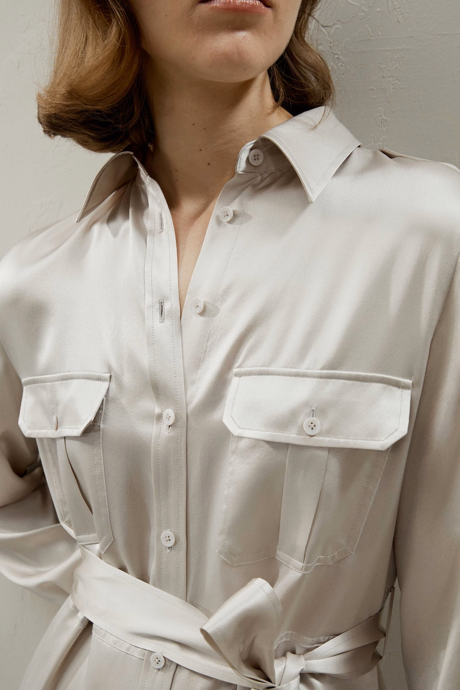 Vestido Midi de Camisa Estilo Trench de Seda