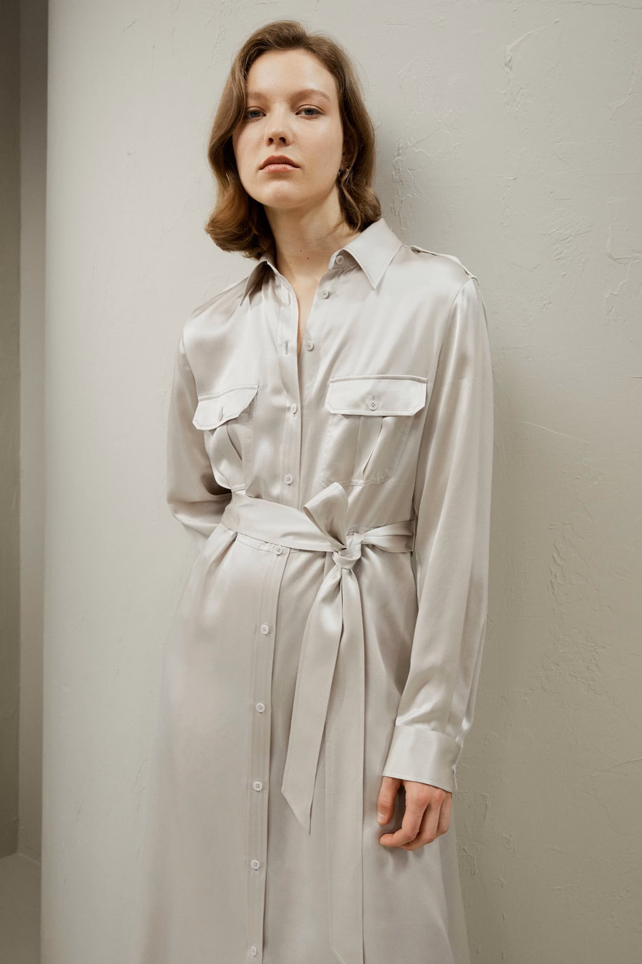 Vestido Midi de Camisa Estilo Trench de Seda