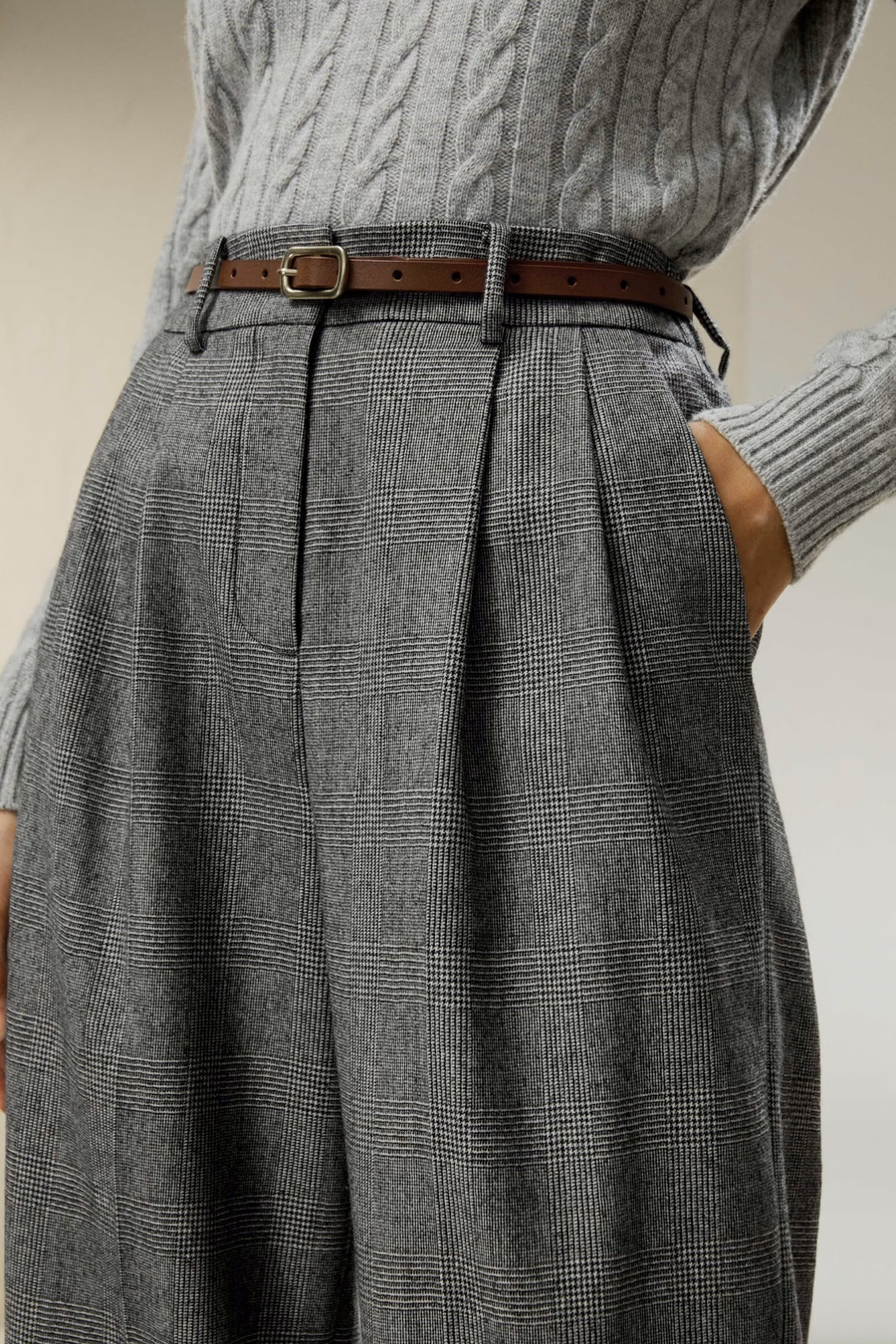 Pantalones de traje de lana con pierna ancha