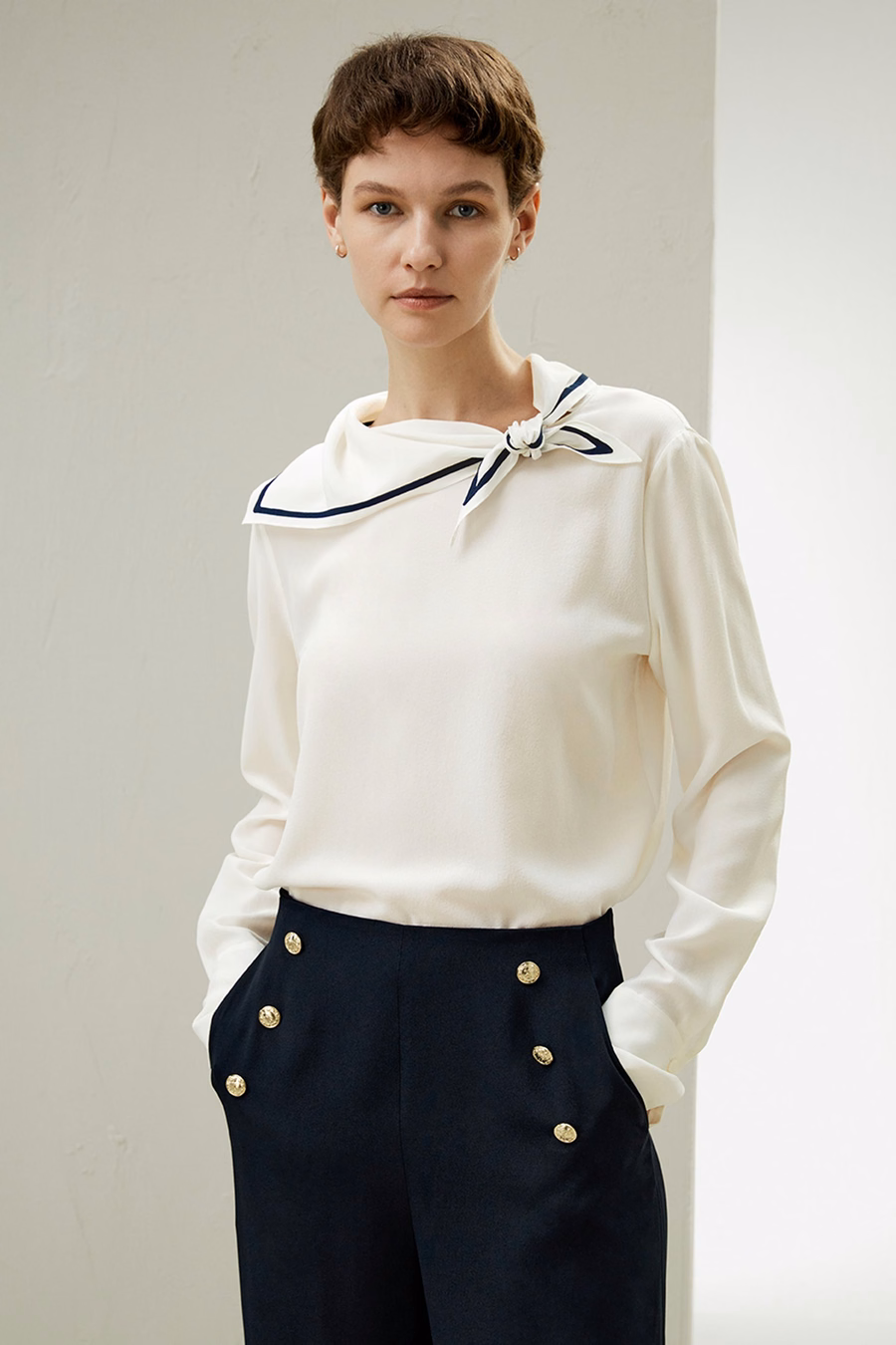 Camisa de cuello náutico