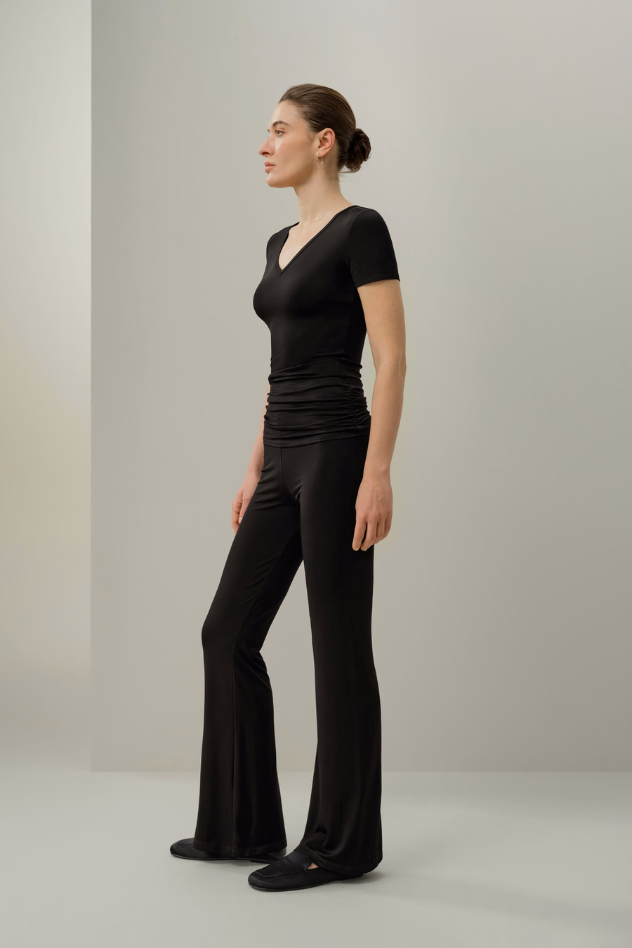 Silk Breeze Jersey V-neck Tee