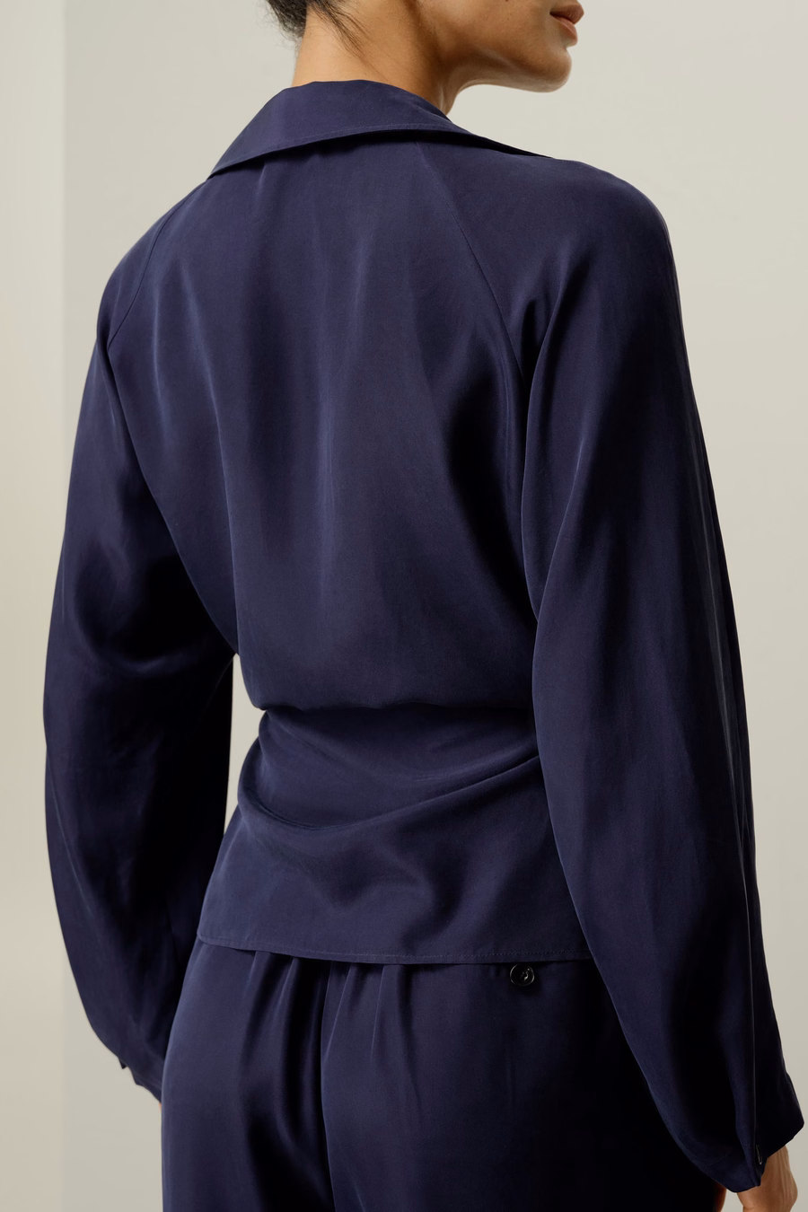 Camisa de Habotai de Seda Multiposicional