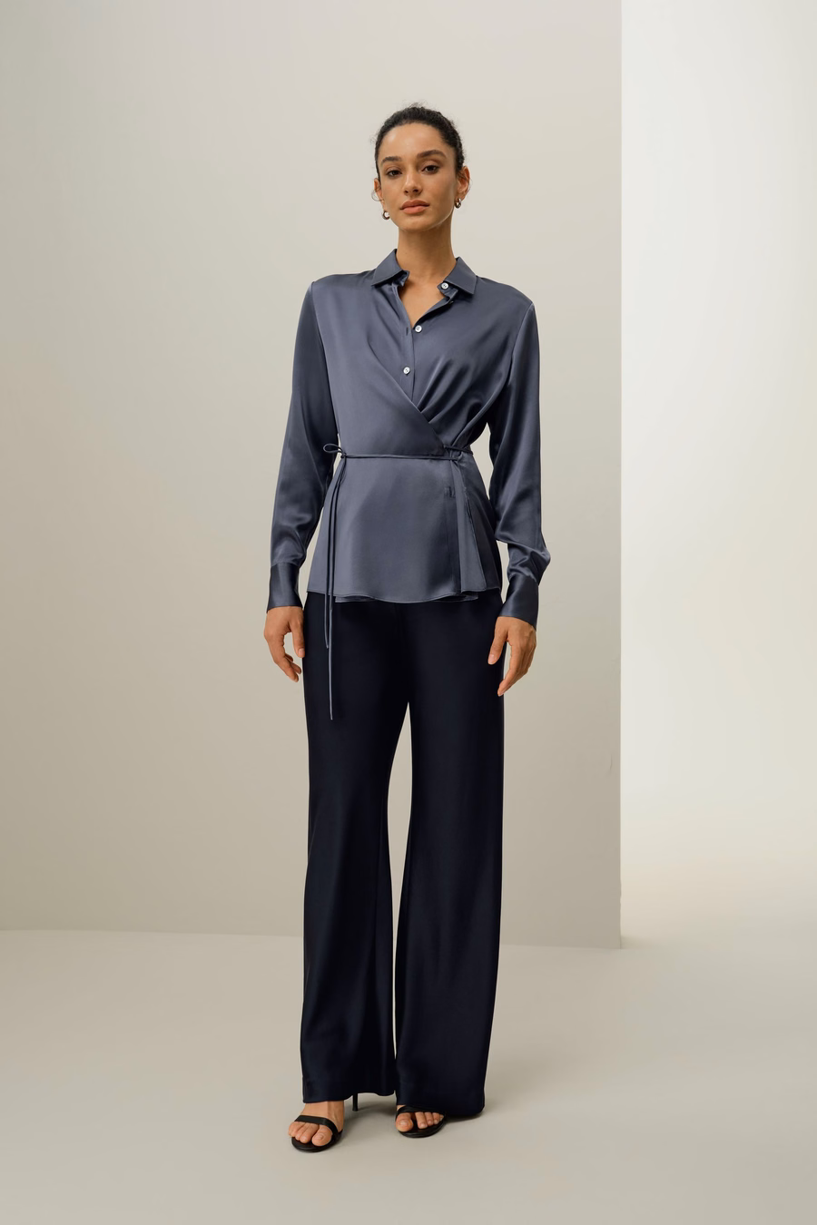 Camisa de seda charmeuse convertible